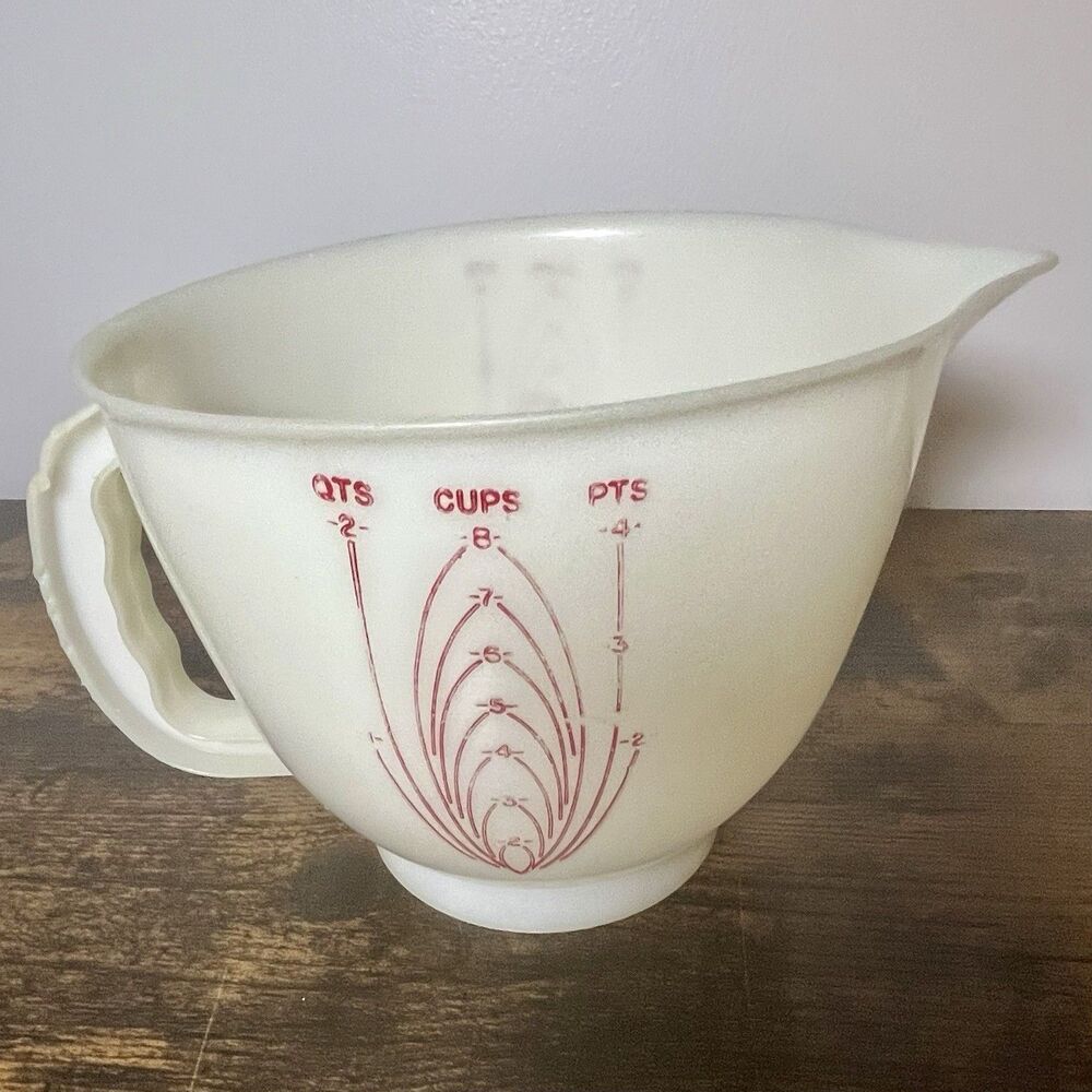Vintage Tupperware Mix N Store 8 Cup 2 Qt Measuring Bowl Pitcher No Lid